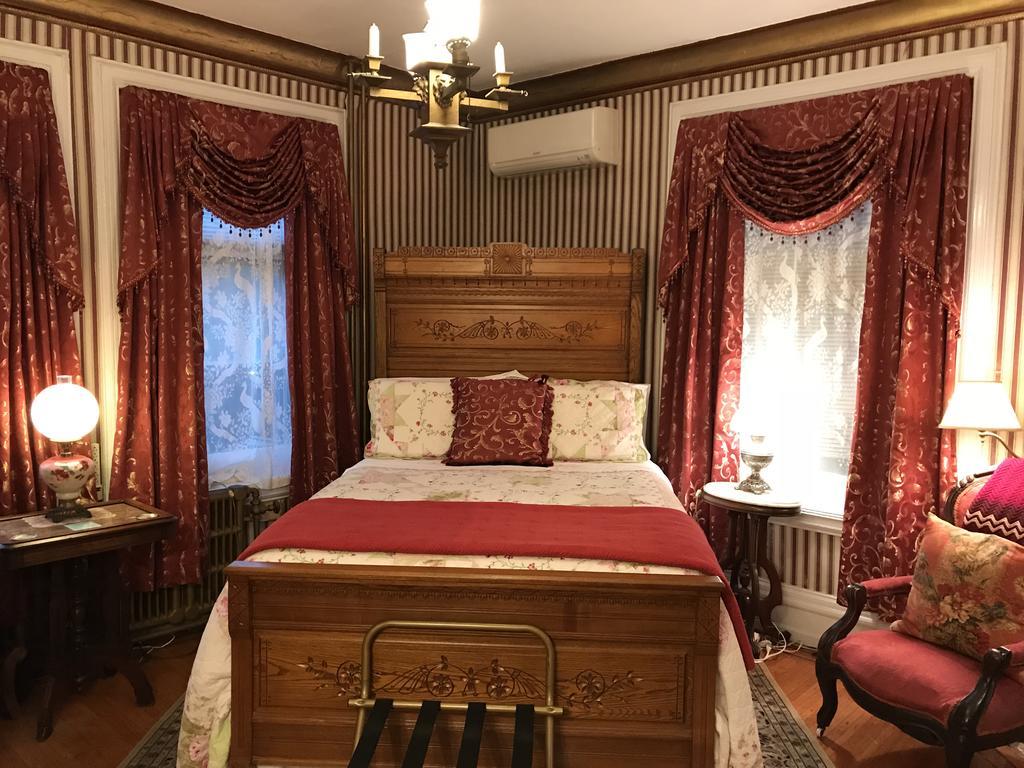 The Gables Bed And Breakfast Philadelphia