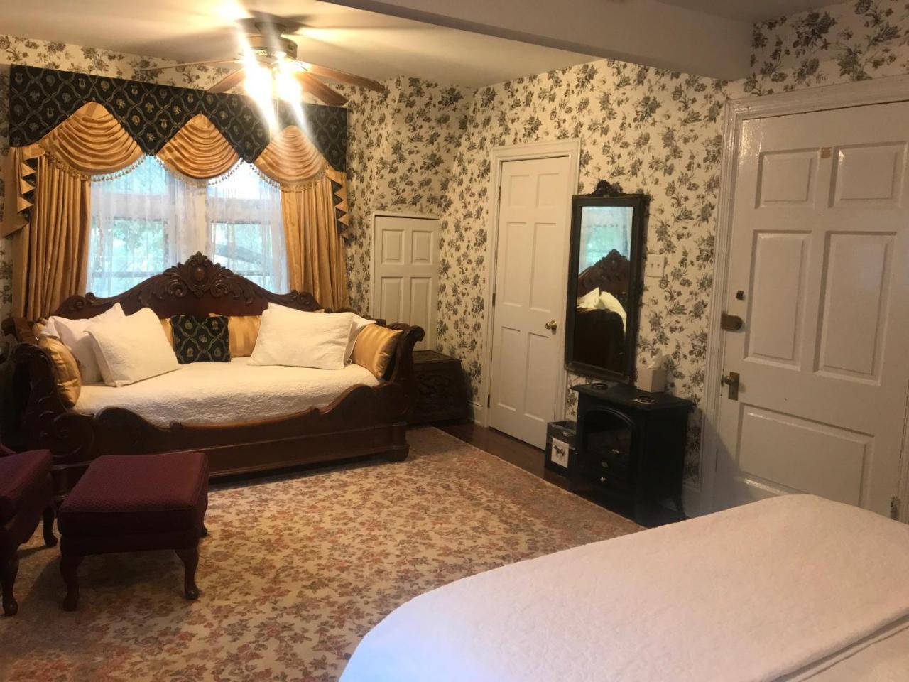 The Gables Bed And Breakfast Philadelphia 3*